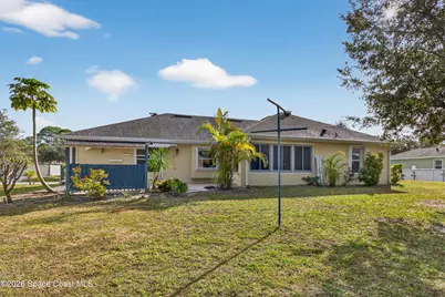 276 Taunton Road SW, Palm Bay, FL 32908 - Photo 27