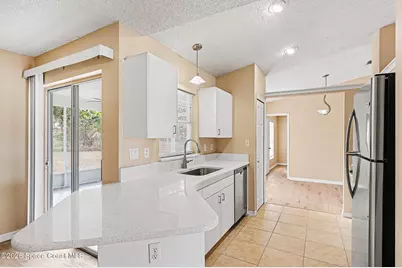 1578 Paisley Street NW, Palm Bay, FL 32907 - Photo 5