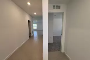 1541 Newport St SE, Palm Bay, FL 32909 - Photo 9