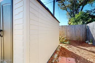 453 Bamboo Ln, Melbourne, FL 32935 - Photo 27