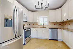 453 Bamboo Ln, Melbourne, FL 32935 - Photo 9