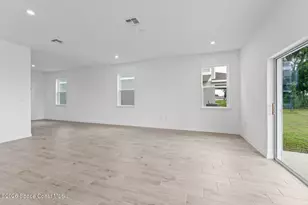 927 Castleford Ave NE, Palm Bay, FL 32905 - Photo 17