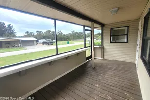 1048 Hazelwood Dr, Melbourne, FL 32935 - Photo 5