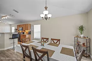 3275 Burdock Ave, Melbourne, FL 32904 - Photo 7