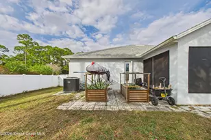 324 Brookedge St NE, Palm Bay, FL 32907 - Photo 57