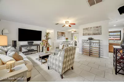 2115 Wagonwheel Avenue SE, Palm Bay, FL 32909 - Photo 9