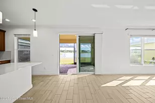 715 Veridian Cir NW, Palm Bay, FL 32907 - Photo 3