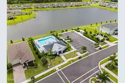 715 Veridian Circle NW, Palm Bay, FL 32907 - Photo 11