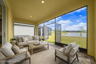 715 Veridian Cir NW, Palm Bay, FL 32907 - Photo 3