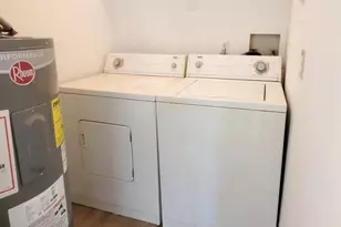 1034 Ellen Ct, Melbourne, FL 32935 - Photo 7