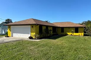 136 Atlantic Dr, Melbourne Beach, FL 32951 - Photo 1