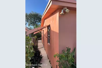 612 E Minnesota Street E, Lantana, FL 33462 - Photo 3