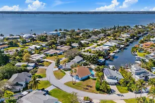 398 Riverview Ln, Melbourne Beach, FL 32951 - Photo 41