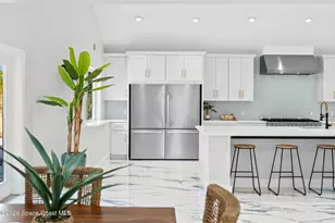 398 Riverview Ln, Melbourne Beach, FL 32951 - Photo 15