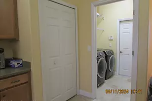 1882 Woodfield Cir, Melbourne, FL 32904 - Photo 15