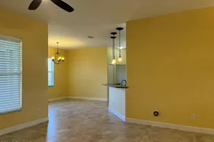 1882 Woodfield Cir, Melbourne, FL 32904 - Photo 17