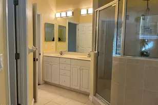 1882 Woodfield Cir, Melbourne, FL 32904 - Photo 11