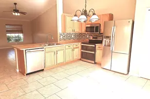 880 Brickell St SE, Palm Bay, FL 32909 - Photo 3