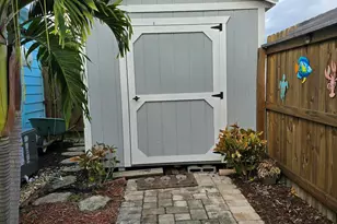 544 Jennifer Cir, West Melbourne, FL 32904 - Photo 13