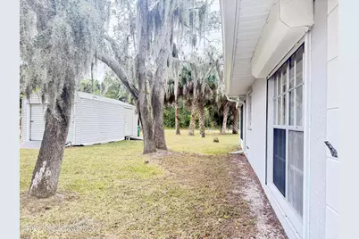 9840 Honeysuckle Drive, Sebastian, FL 32976 - Photo 3