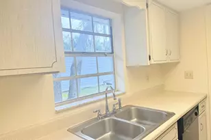 9840 Honeysuckle Dr, Sebastian, FL 32976 - Photo 19