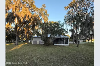 9840 Honeysuckle Drive, Sebastian, FL 32976 - Photo 7