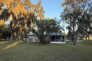 9840 Honeysuckle Dr, Sebastian, FL 32976 - Photo 7