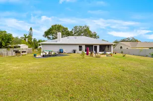 1378 York Cir, Melbourne, FL 32904 - Photo 37