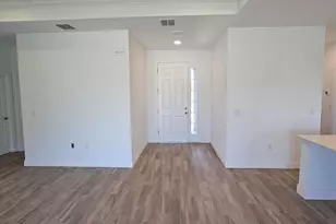 571 Fondulac Street SW, Palm Bay, FL 32908 - Photo 7