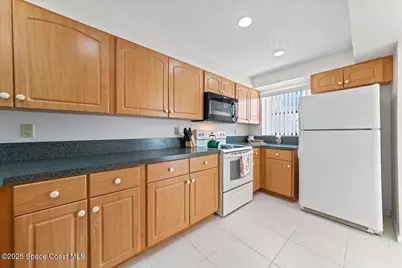 2160 N Highway A1A #202, Indialantic, FL 32903 - Photo 7