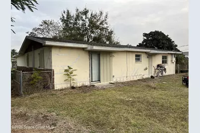 2431 Lakeview Drive, Melbourne, FL 32935 - Photo 13