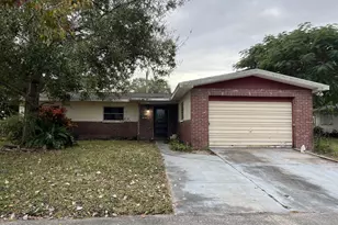 2431 Lakeview Dr, Melbourne, FL 32935 - Photo 1