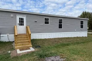 30910 NE 23rd Way, Okeechobee, FL 34972 - Photo 17