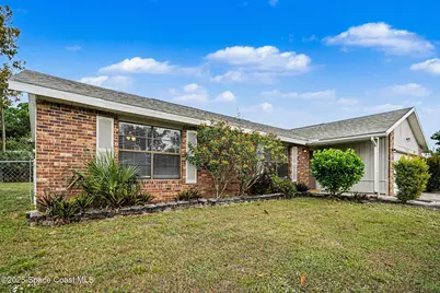 1337 Pakenham Street NW, Palm Bay, FL 32907 - Photo 3