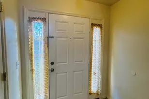 4550 Elena Way, Melbourne, FL 32934 - Photo 3