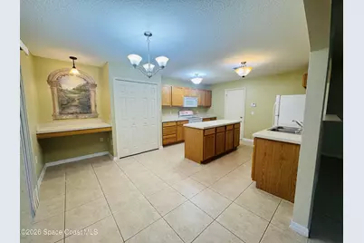 4550 Elena Way, Melbourne, FL 32934 - Photo 9