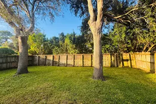 4550 Elena Way, Melbourne, FL 32934 - Photo 27