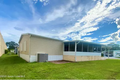 264 Holiday Park Boulevard NE, Palm Bay, FL 32907 - Photo 7