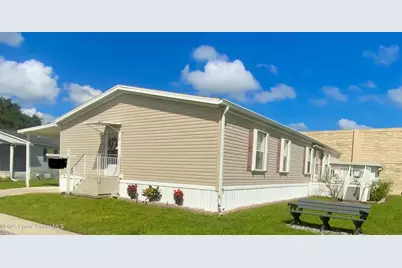 264 Holiday Park Boulevard NE, Palm Bay, FL 32907 - Photo 3