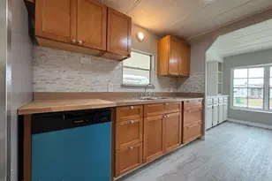 960 Cashew Cir, Barefoot Bay, FL 32976 - Photo 13