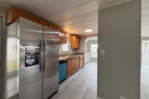 960 Cashew Cir, Barefoot Bay, FL 32976 - Photo 9