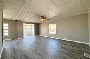 960 Cashew Cir, Barefoot Bay, FL 32976 - Photo 5