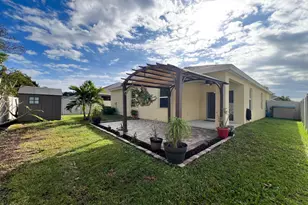 590 Sorrento Dr, Cocoa, FL 32922 - Photo 9