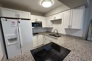 3190 N Atlantic Ave, Cocoa Beach, FL 32931 - Photo 9