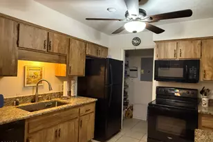 9042 York Ln, West Melbourne, FL 32904 - Photo 7