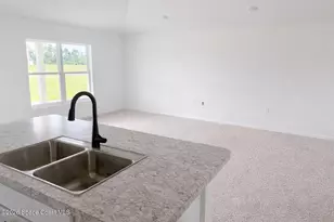 1048 Soleway Ave NW, Palm Bay, FL 32907 - Photo 5