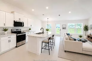 1048 Soleway Ave NW, Palm Bay, FL 32907 - Photo 3