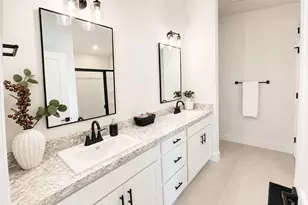 1048 Soleway Ave NW, Palm Bay, FL 32907 - Photo 17