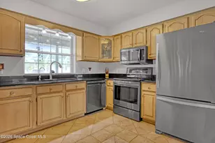 3980 Pepper Tree St, Grant-Valkaria, FL 32949 - Photo 13