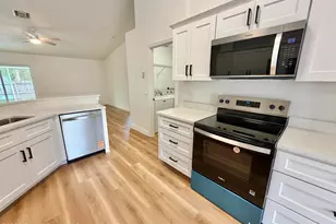 1328 Mandys Ct, Melbourne, FL 32934 - Photo 21